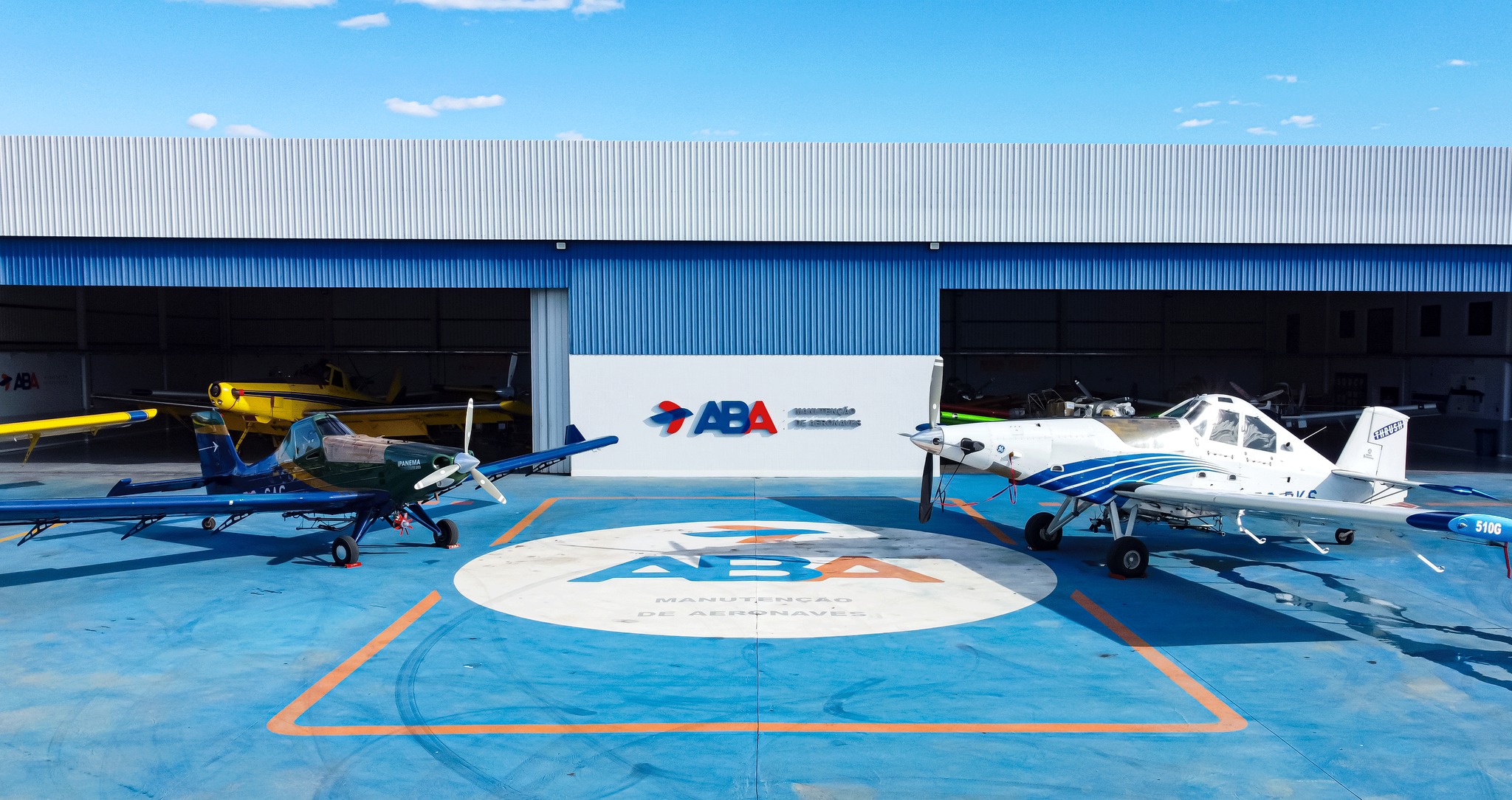 Imagem de capa da empresa